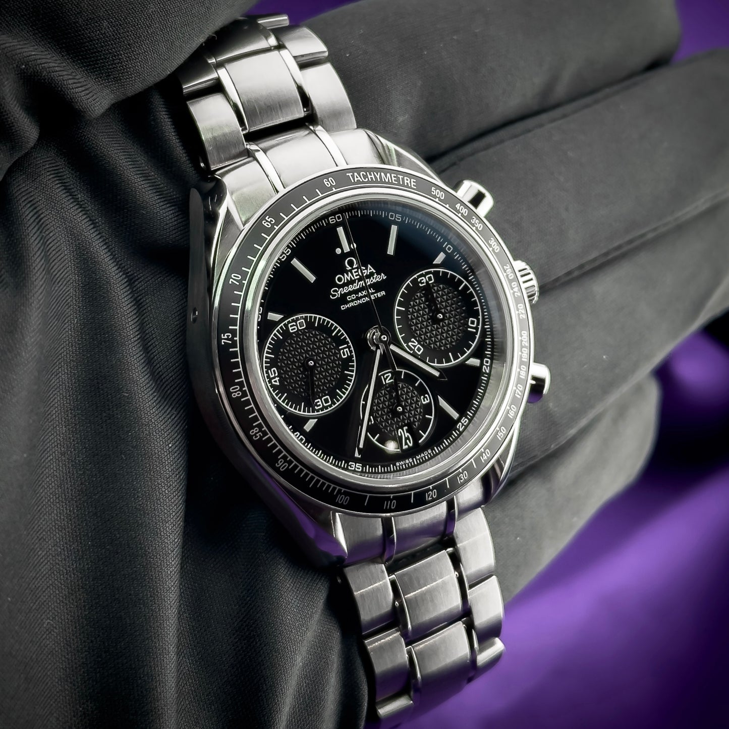 Omega Speedmaster Racing
