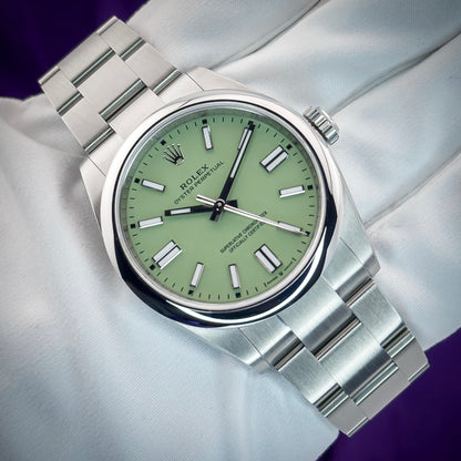 Rolex Oyster Perpetual 41mm | 134300| Pistachio